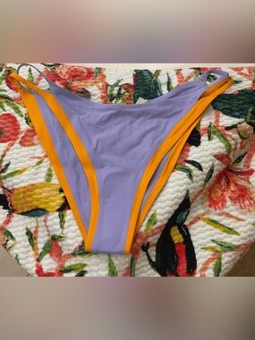 L*SPACE Swim Bottoms Size NWT